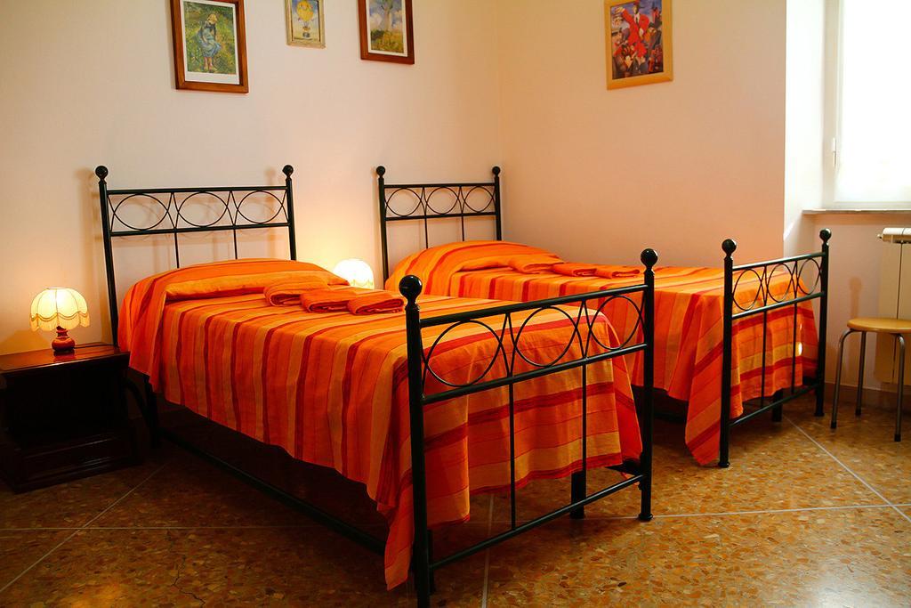 Cisanello Guesthouse ピサ エクステリア 写真