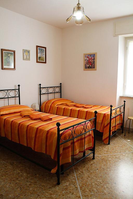 Cisanello Guesthouse ピサ エクステリア 写真